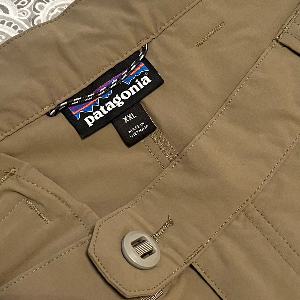 Patagonia Mens XXL outdoor pant